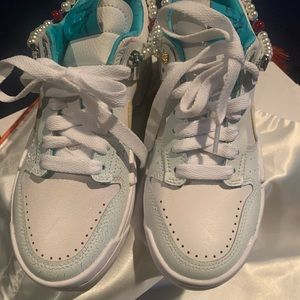 Nike dunk low forbidden city, original box and dust bag.  Never worn.